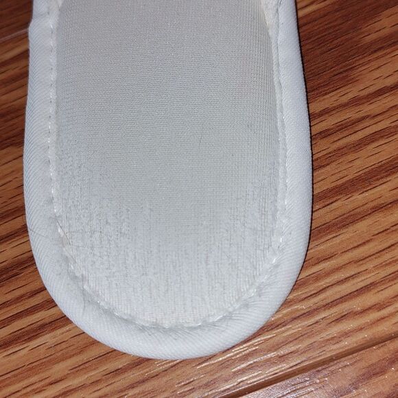Vintage Sears light ivory  bedroom slippers slippers with lace overlay   Sz M - Picture 4 of 7